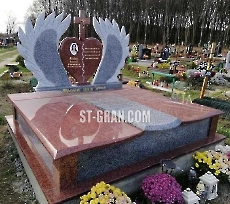 Пам'ятник CM.49